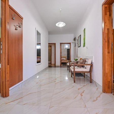 Apartments Smoky Novalja Zewnętrze zdjęcie